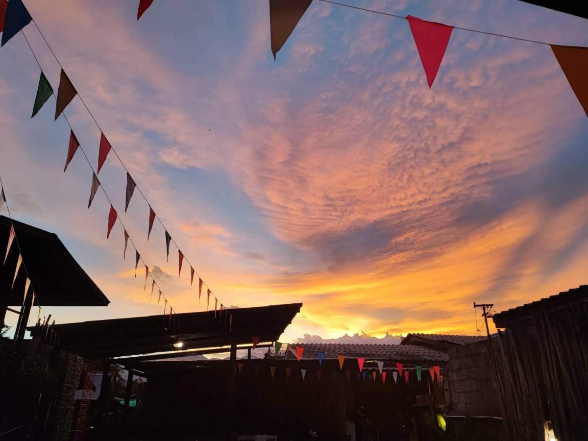 Topp Paiway Hostel Buitenkant foto